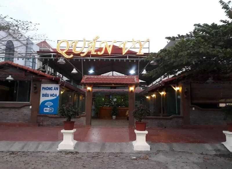 Quán Lẩu Nướng Hải Sản - Quán Vy