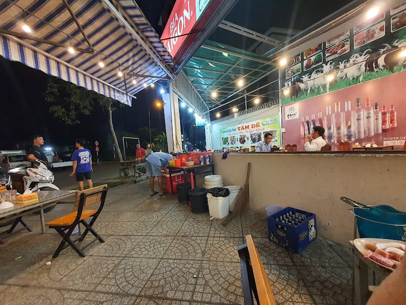 Quán ăn gia đình Tâm Dê