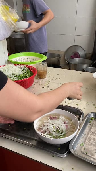 Hình ảnh Bún bò - Phở bò - Lẩu Bò Hoà gần bò chua ngọt - 5