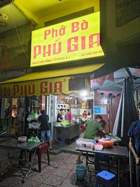 Phở bò Phú Gia