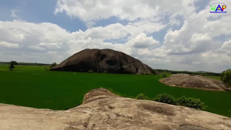 Hình ảnh Đá Chữ Thập Phú Điền, Tân Phú - 6