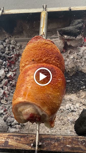 Hình ảnh Heo Quay _ Tây Bắc Food - 2