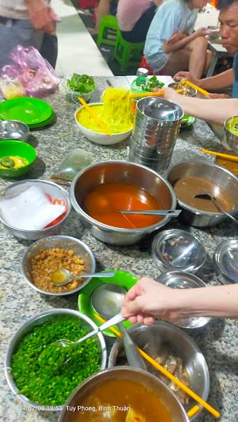 Hình ảnh Bánh căn Giếng Làng Xuân - 4