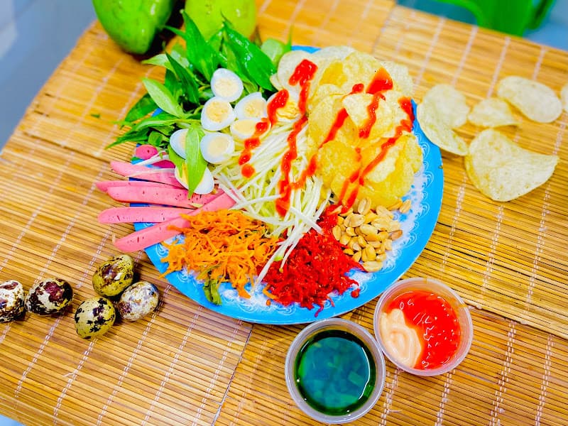 Hình ảnh Ăn Vặt Heo Mắt Hí - 3