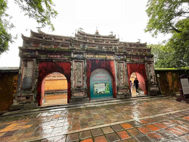 Điện Phụng Tiên