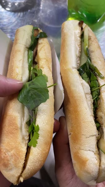 Hình ảnh Bánh Mì Chú Khánh - 3