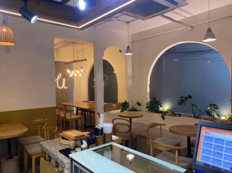 Hình ảnh Xin Chào Café & Bánh - 3