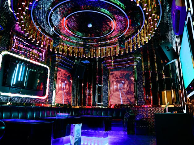 Hình ảnh KARAOKE LUXURY - GIA VIỄN - 8