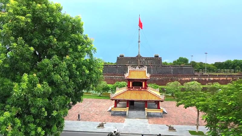 Hình ảnh Phu Văn Lâu - 6