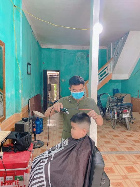 Hình ảnh Mr chiến cắt tóc nam. - 3