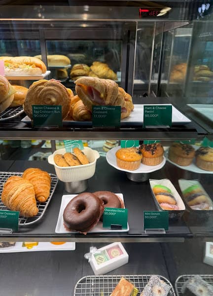 Hình ảnh Starbucks Charmvit - 2