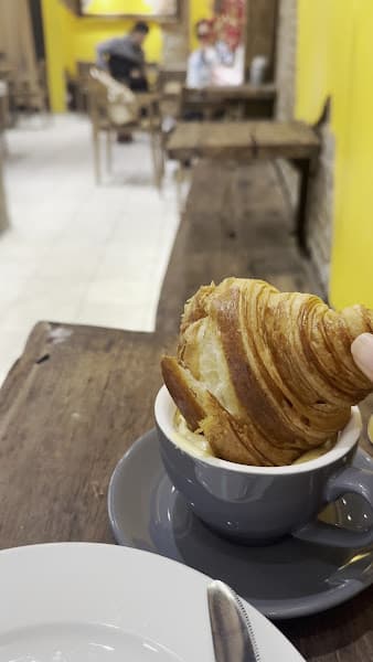 Hình ảnh Hanoi Croissant & Coffee - 2