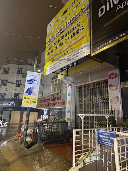 Hình ảnh Tiệm giặt Chị Sáu Idol 3 - 2