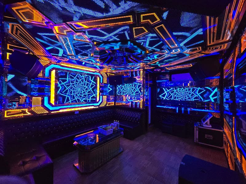 Ảnh bìa KARAOKE 179