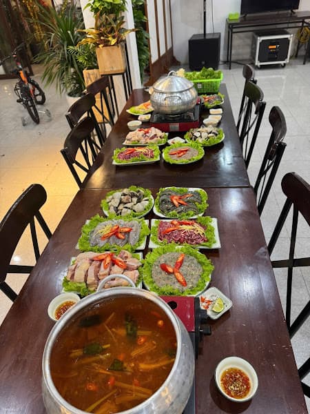 Hình ảnh Nhà Hàng Lê Dũng Cơm Quê Lẩu Nướng ( mùa hè) - 4