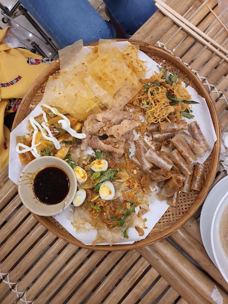 CHẾ THƯ TRÙM ĂN VẶT