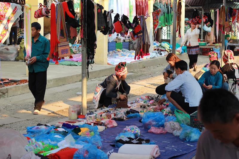 Hình ảnh Chợ Trịnh Tường Bát Xát Lào Cai - 4