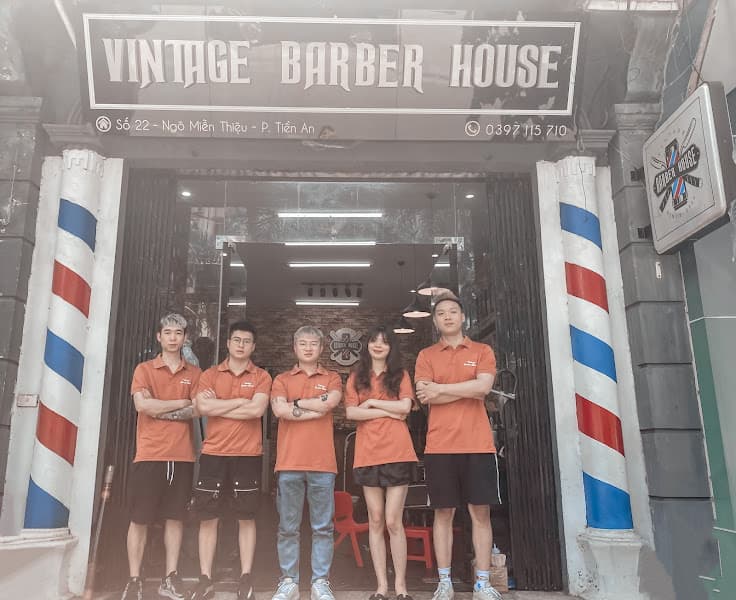 Ảnh bìa Vintage Barber House