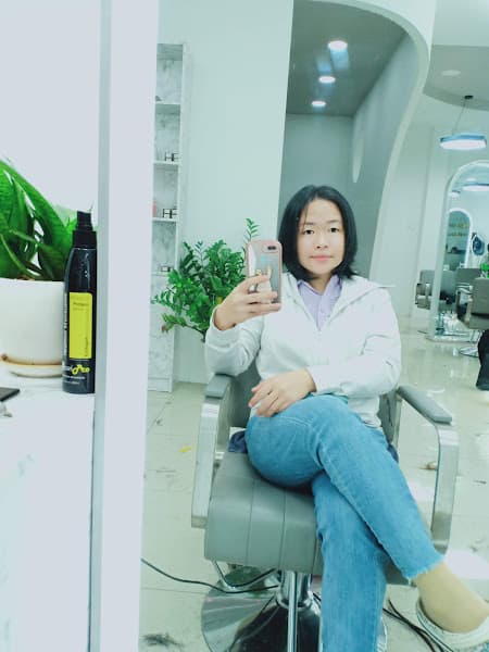 Hình ảnh THẢO GOLD HAIR SALON - 4