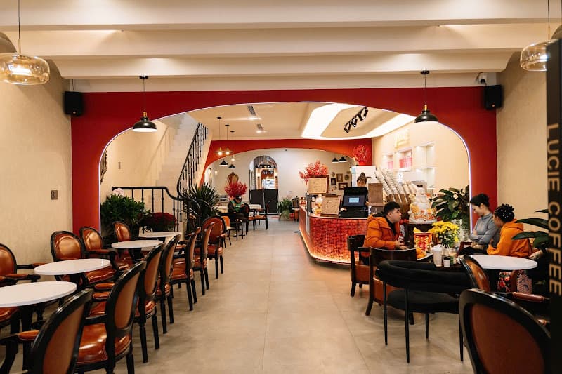 Ảnh bìa Lucie Coffee