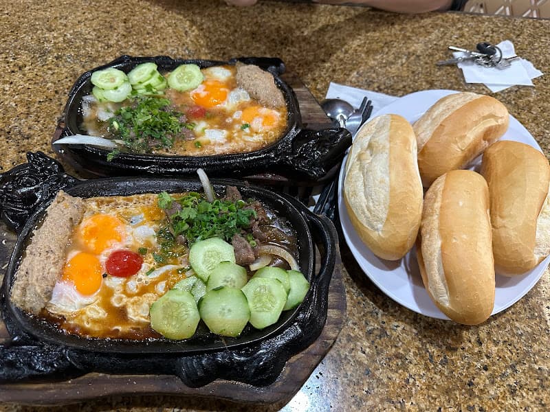 Hình ảnh Bò Né Sốt Vang - 4