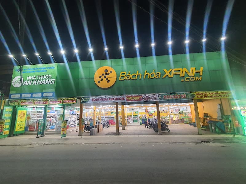 Siêu thị Bách hóa XANH 717 Tổ 15