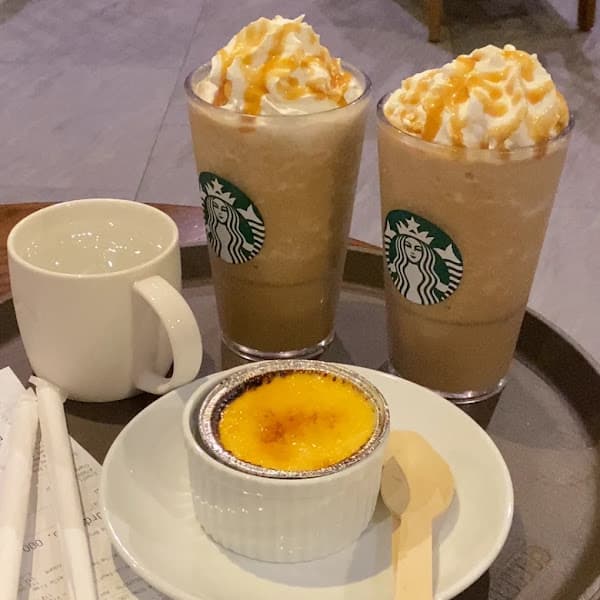 Hình ảnh Starbucks Văn Cao - 2