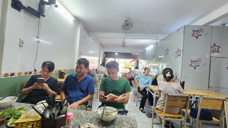 Hình ảnh Bún bò Huế bưu điện - 3