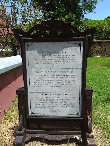 Hình ảnh Triệu Tổ miếu - 2