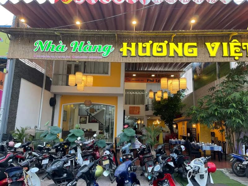 Nhà hàng Hương Việt