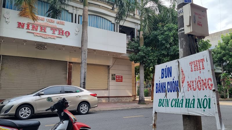 Quán Bún Chả Hà Nội, Bún Ốc