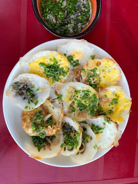 Bánh căn hẹ cô Truyền