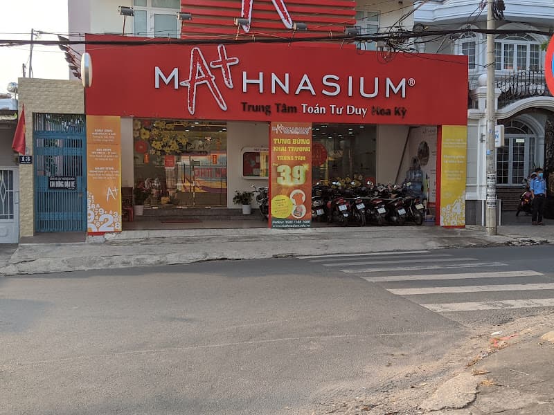 Ảnh bìa Công Ty TNHH TM & DV Nhà Hàng Tiệc Cưới Minh Thùy