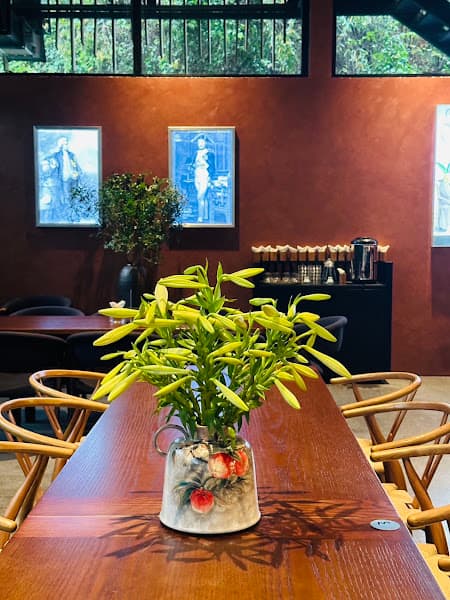 Trung Nguyên Legend Café