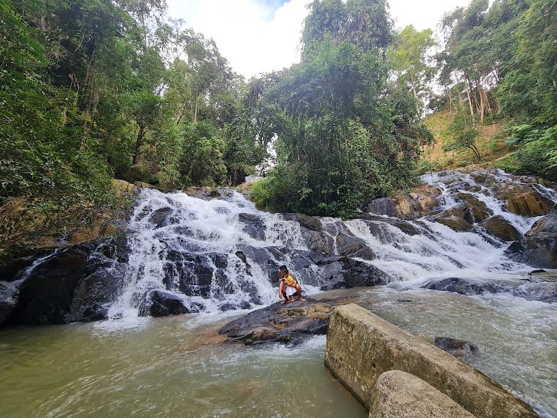 Ảnh bìa Thác Liliang