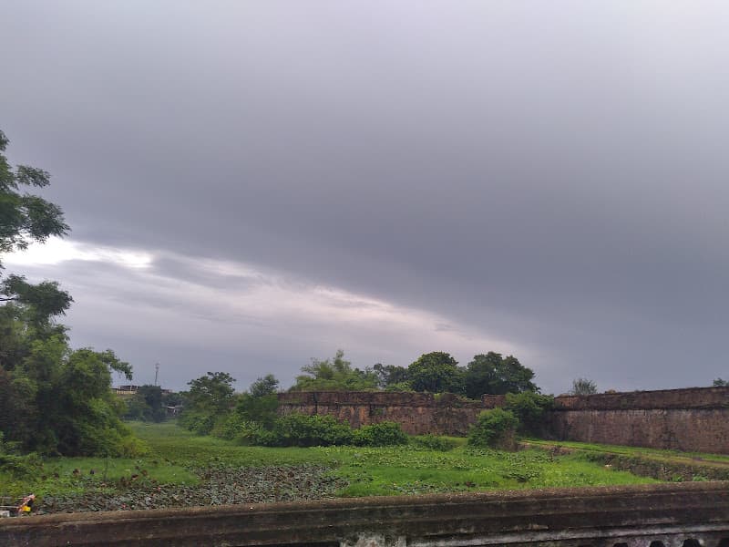 Hình ảnh Cửa Chánh Tây - 2