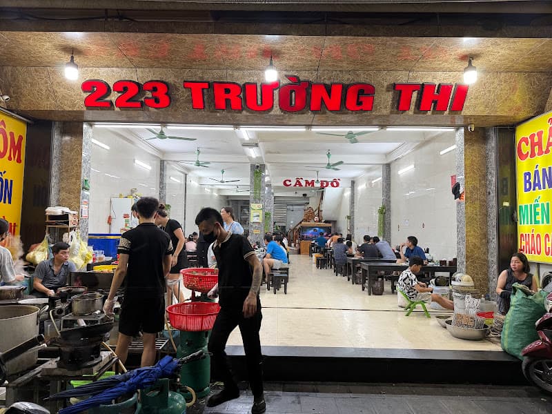 223 Trường thi ( Cháo lươn - Cá - Chả tôm )