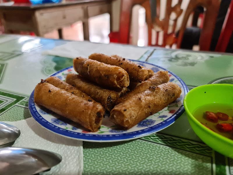 Quán ăn Lương Thuận