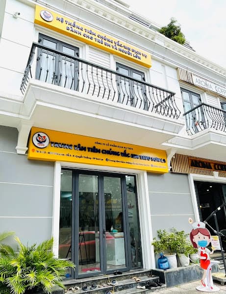 Hình ảnh Trung tâm tiêm chủng vắc xin Sơn La - 2