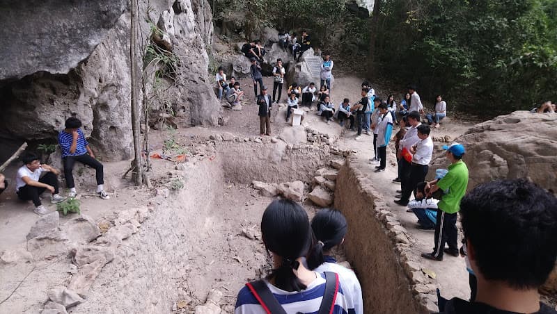 Ảnh bìa Mái Đá Ngườm