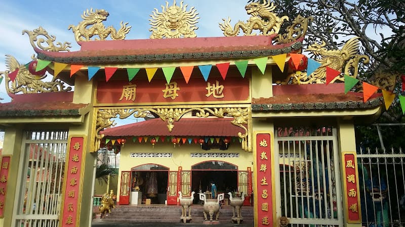 Ảnh bìa Chợ Cũ Phú Vinh