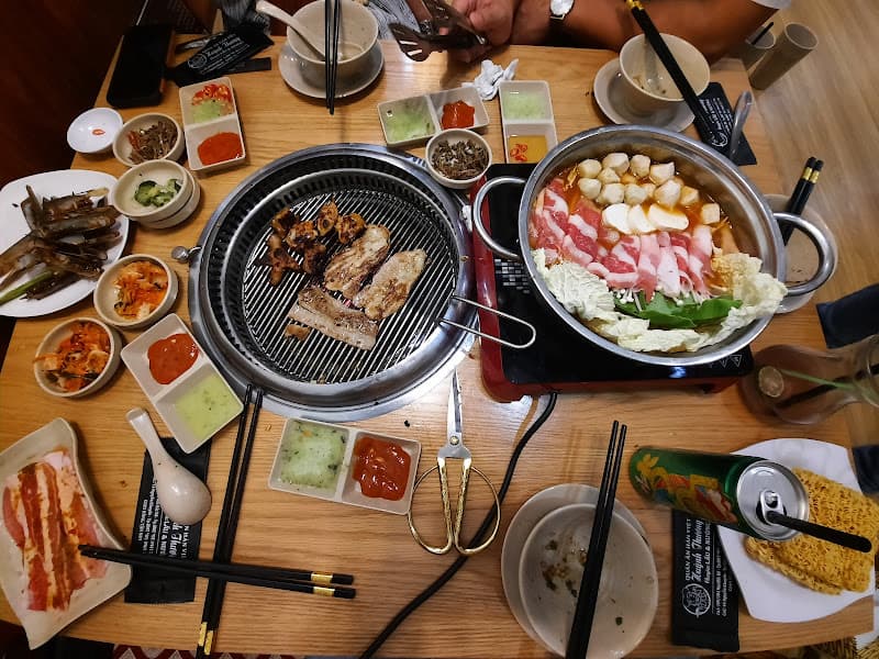Quán ăn Hàn - Việt Huỳnh Thương BBQ