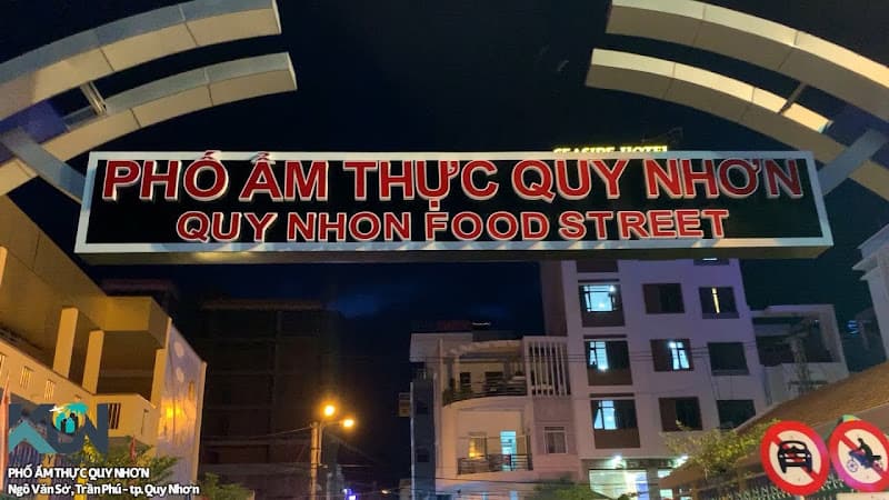 Phố ẩm thực Quy Nhơn