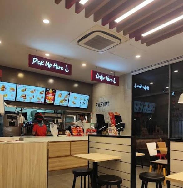 Hình ảnh KFC Central Plaza - 3