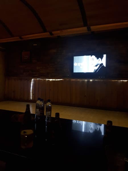 Hình ảnh Karaoke Nguyên Lê - 7