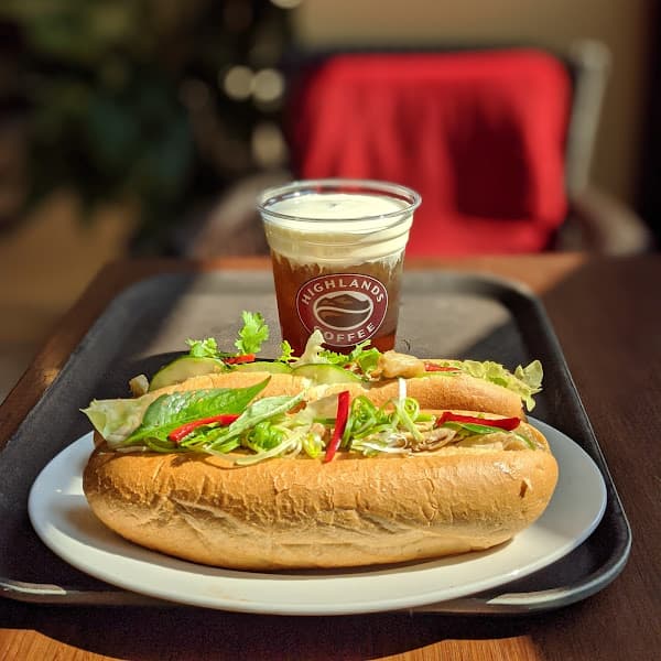 Hình ảnh Highlands Coffee - 2