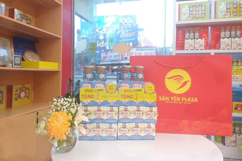 Hình ảnh Yến Sào Plaza - Tố Hữu - 5