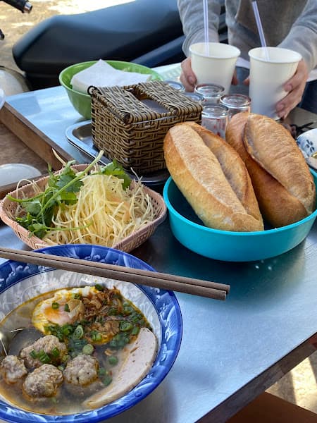 Hình ảnh Tiệm Nhà Kim - Bánh mì xíu mại - 3