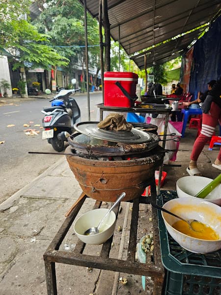 Hình ảnh Bánh căn Yersin - 4