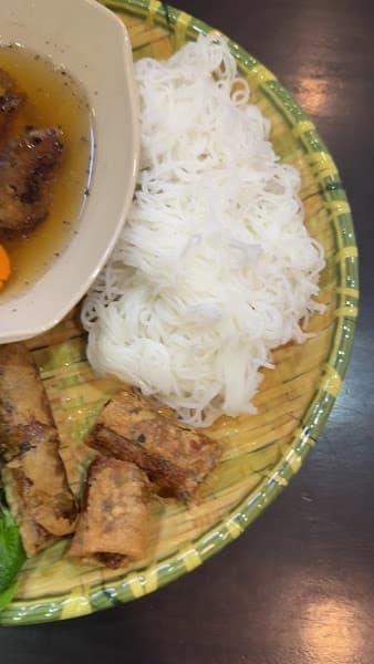 Hình ảnh Quỳnh Bún Chả Hà Nội / Bún bò Huế - 3